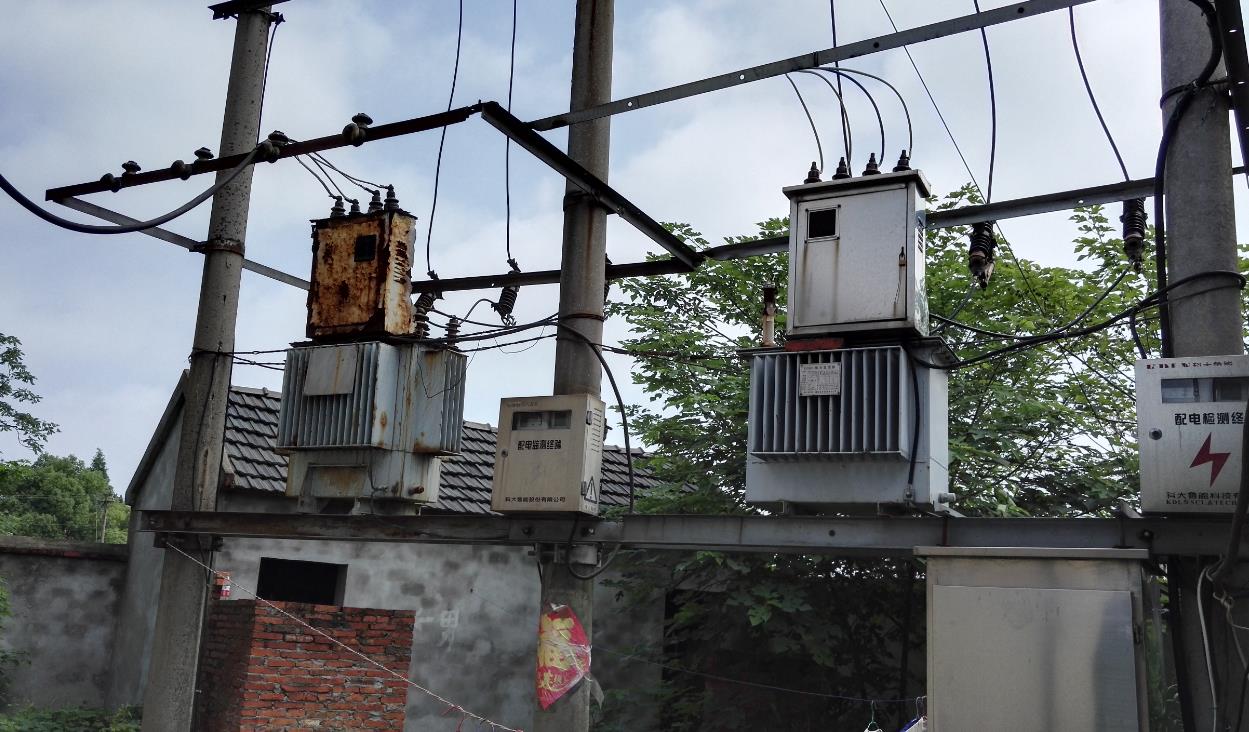 �Ϸ��з����h�����**�͏S�����u��