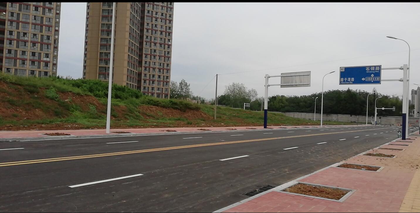 ���Ϸ��а��Ӆ^(q��)���·�Ԗ|�������I·����106551.61ƽ���׾�ס�õء�����(w��)�O(sh��)ʩ�õء��̘I(y��)�õ؇�������ʹ�Ù�(qu��n)�M��׌�r���u�����Ŀ����